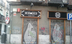Moroder Soud Club, entrada