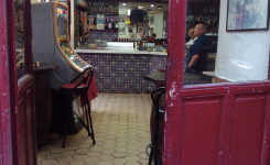 Taberna J. Blanco Café Bar , barra