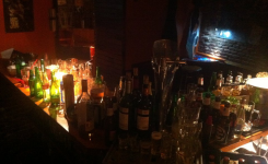 La Coquette Blues Bar, barra bebida