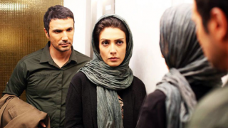 Ellas Crean 2016, cine ciclo iraní, mujer y hombre frente al espejo
