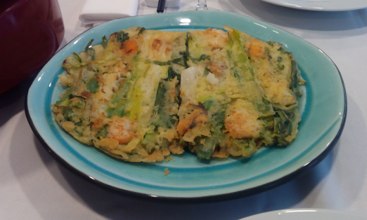 Dimibang Restaurante Sushi, tortilla  coreana gambas y verduras